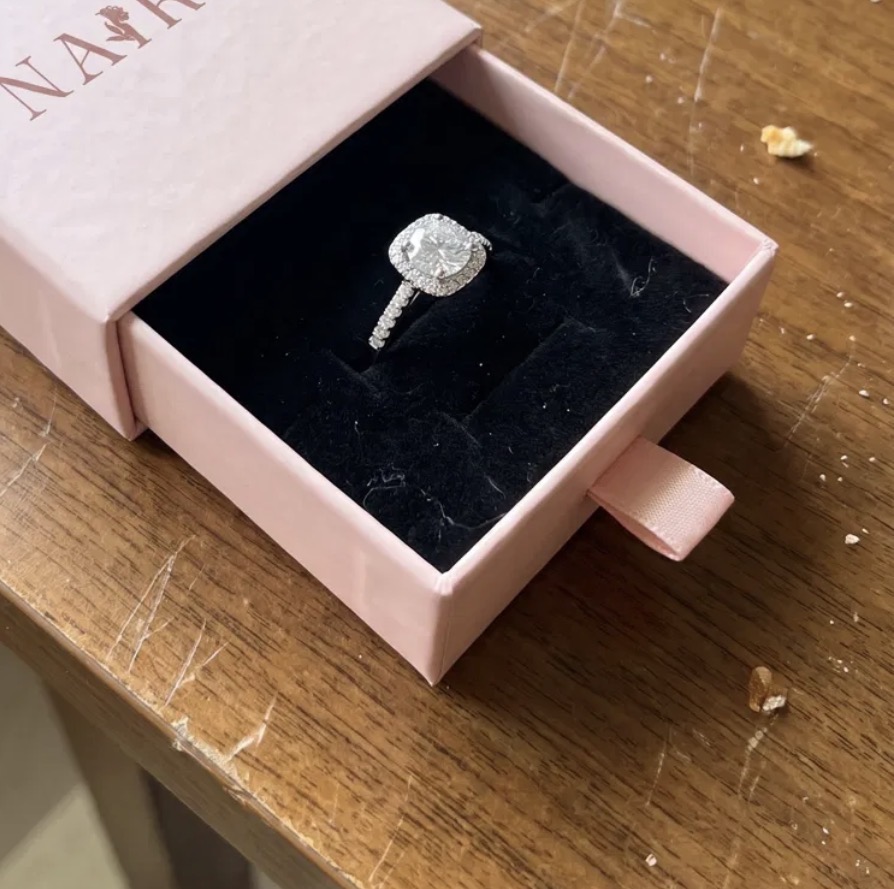 Customer photo 4
